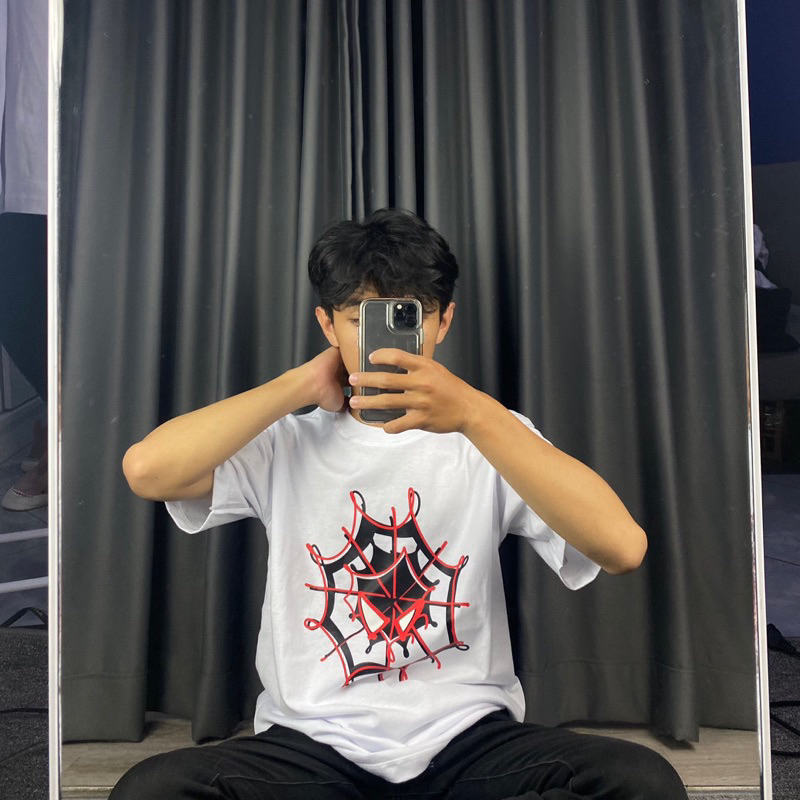 Baju Kaos Couple Spiderman Miles Morales & Gwen Stacy Warna Putih Dan Hitam - Kaos Spiderman Couple 