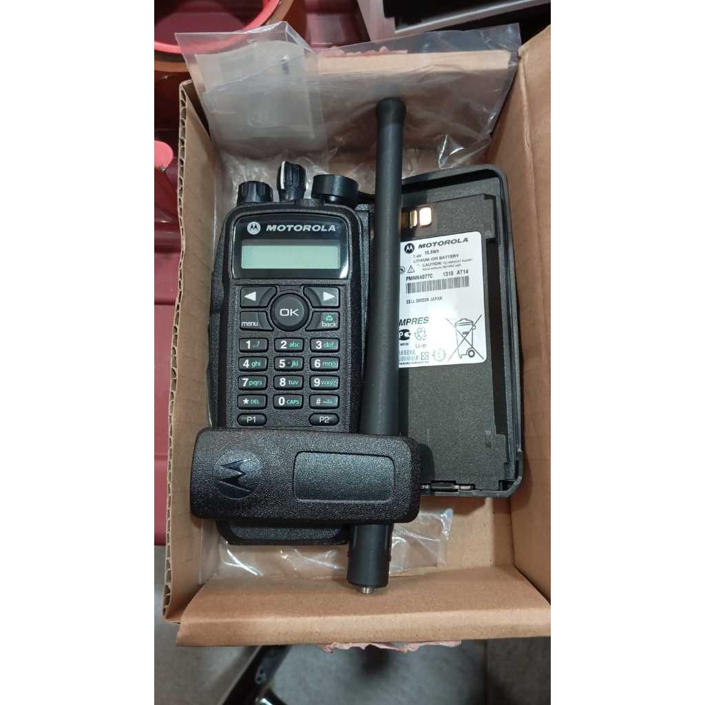 HT MOTOROLA XIR P8268 TRUNKING 800 MHZ MOTOTRBO XIR8268 FREKUENSI 800MHZ P8268 LENGKAP CHARGER