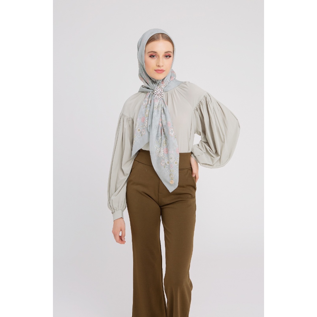 Ayu by Ayu Lestari X Barbie - Retro Flower Series in Ashlyn