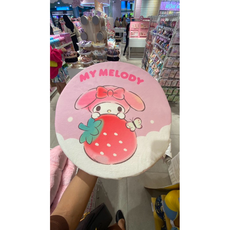 Miniso Sanrio Bantal Duduk Kuromi/My Melody