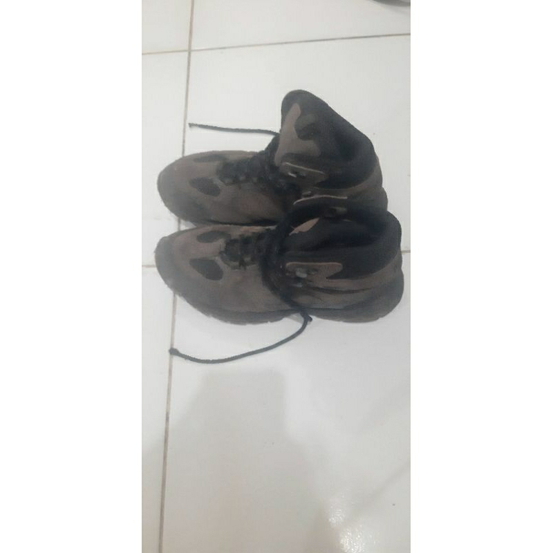 Sepatu Gunung Jack Wolfskin