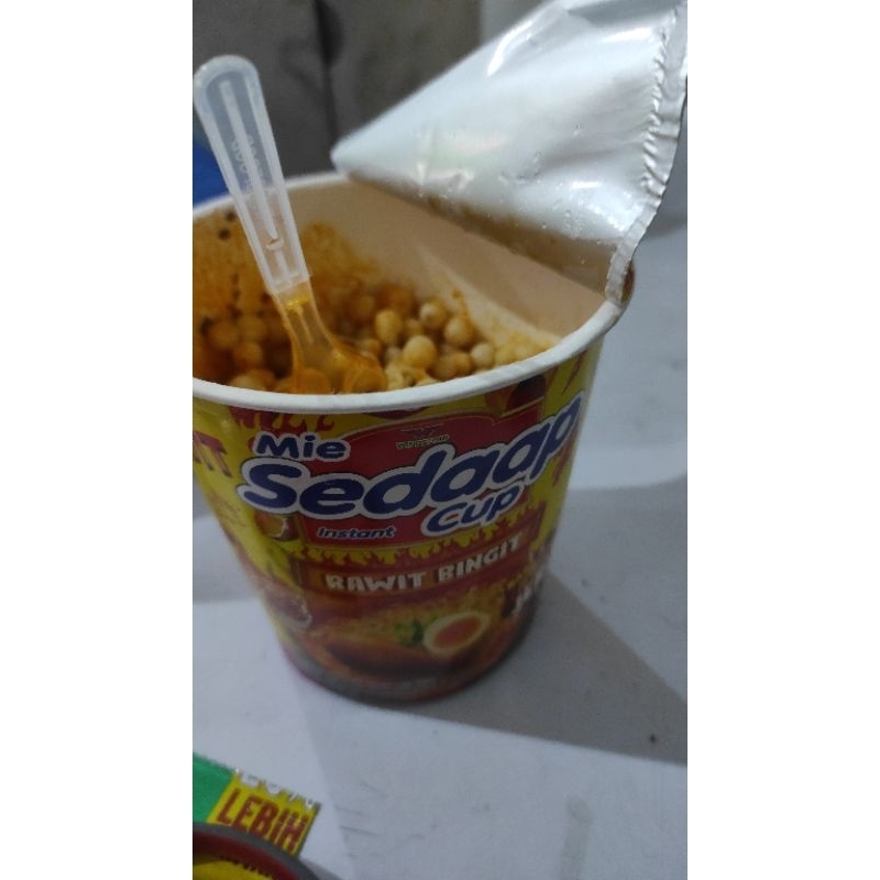 

pop mie