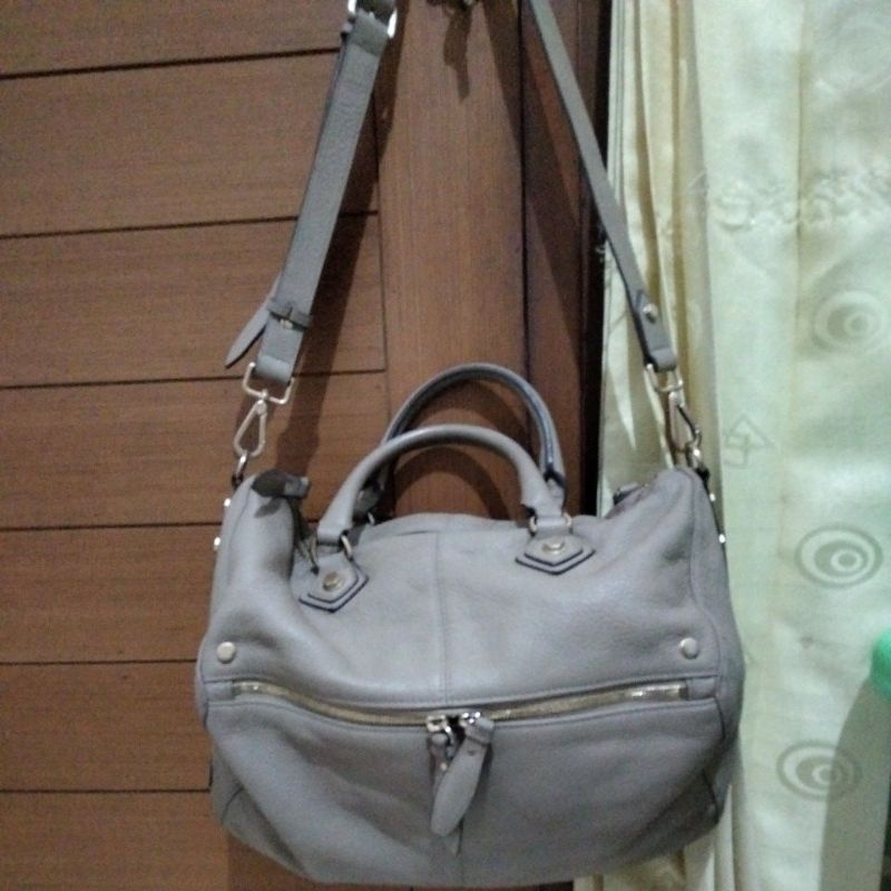 PRELOVED tas SISLEY kulas