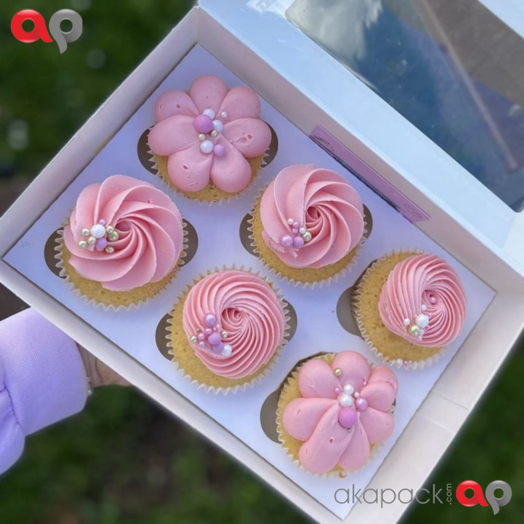 

Dus Cup Cake isi 6 / Lubang 6 gold / Putih