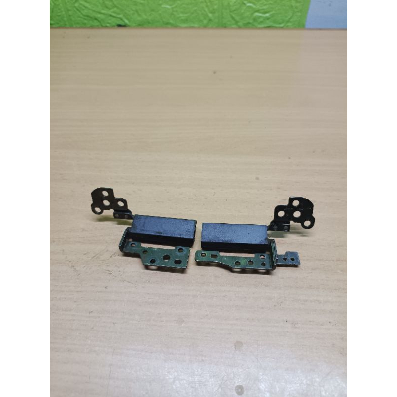 Engsel Laptop Hp Envy X360