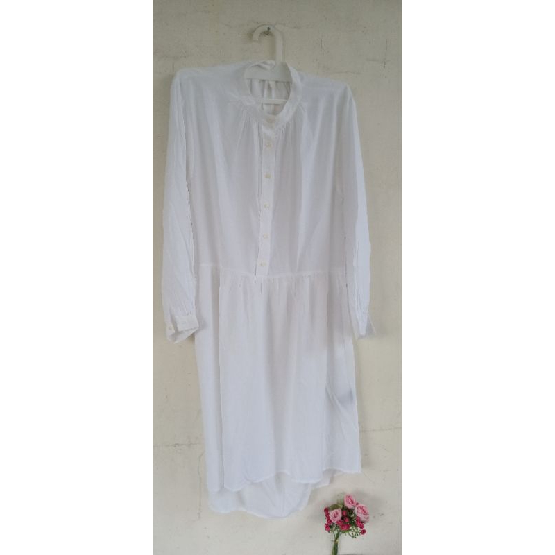 Tunik katun jumbo warna putih