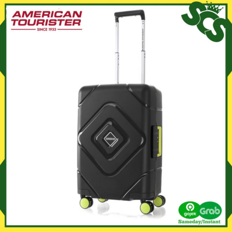 Koper American Tourister Small 20 inch Trigard - Black