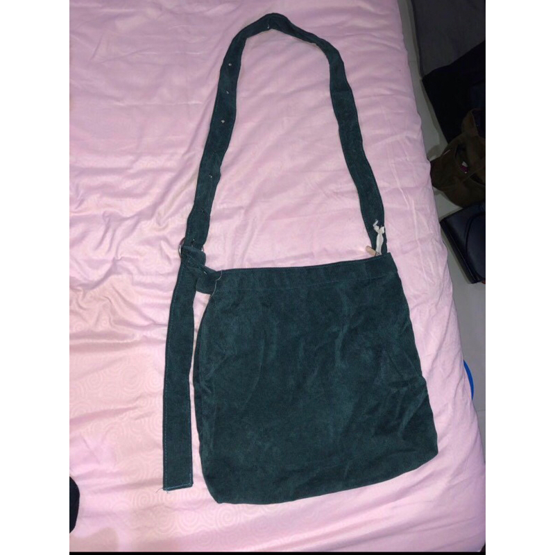 (used) corduroy bag emerald green