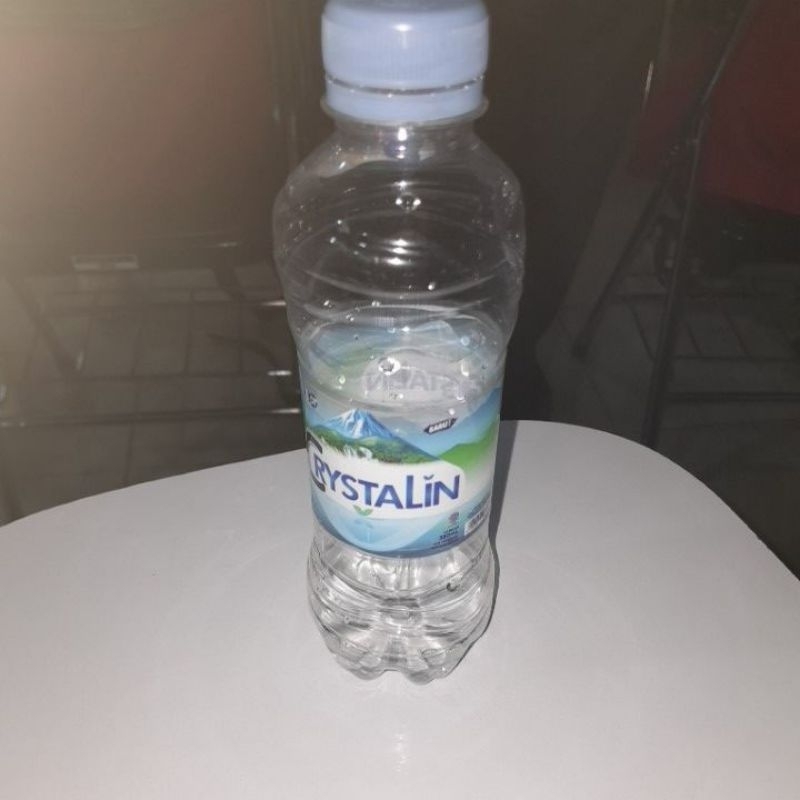

Air minum crystalin 330ml