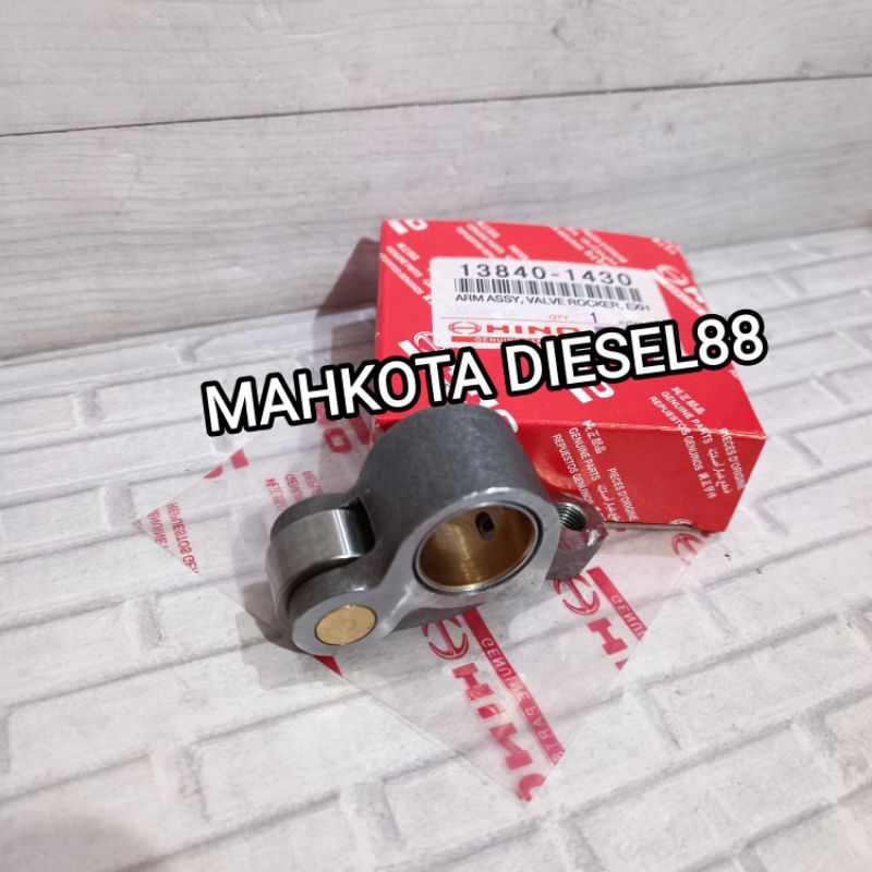 ROCKER ARM EX HINO LOHAN HINO 500 PELATUK KLEP API HINO 500 HINO LOHAN