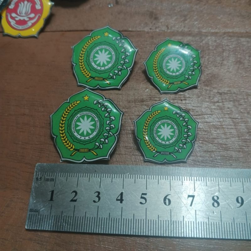 Pin Bros PKK Warna Hijau Resin - Pin Aksesoris PKK