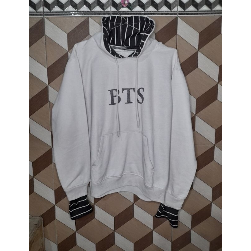 trifting jaket Hoodie BTS putih pria wanita