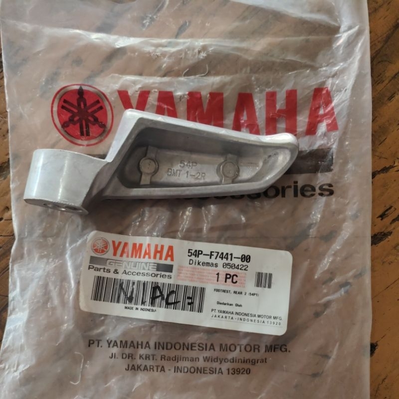 besi footstep belakang kanan RH mio j, soul gt 115, mio gt ori yamaha
