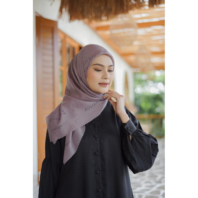 Aulia hijab motif Charita series