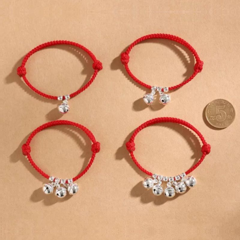 Gelang Lonceng Keberuntungan Tali Merah