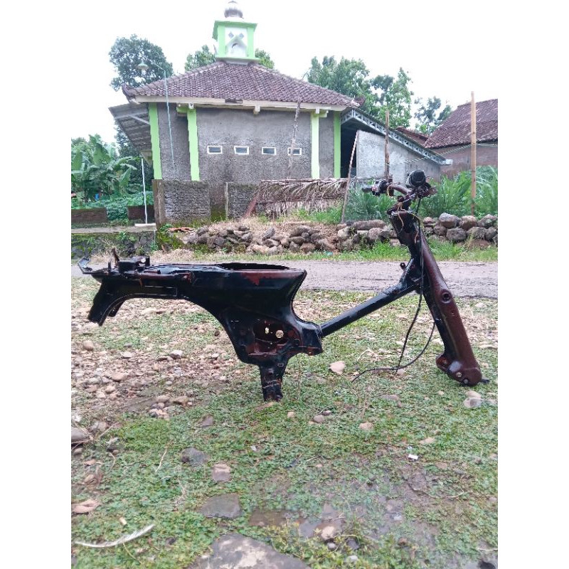 rangka Frame Honda c800 700 supercub utuh