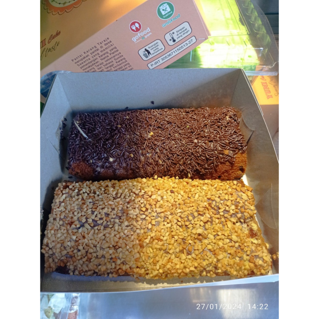 

BOLU DUA RASA - BY YUNI CAKE HALAL