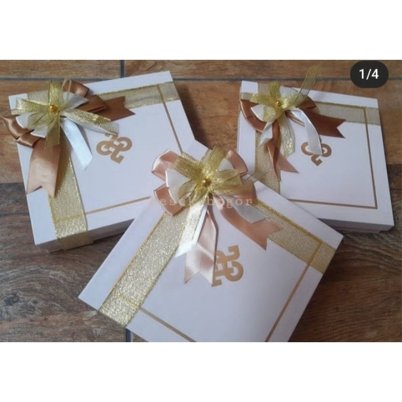 

pita gold mutiara/pita hias/pita kado/pita hamperd