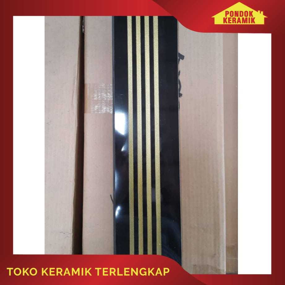 Granit List Plint 10x60 Stepnosing Hitam Polos Garis 4 Gold