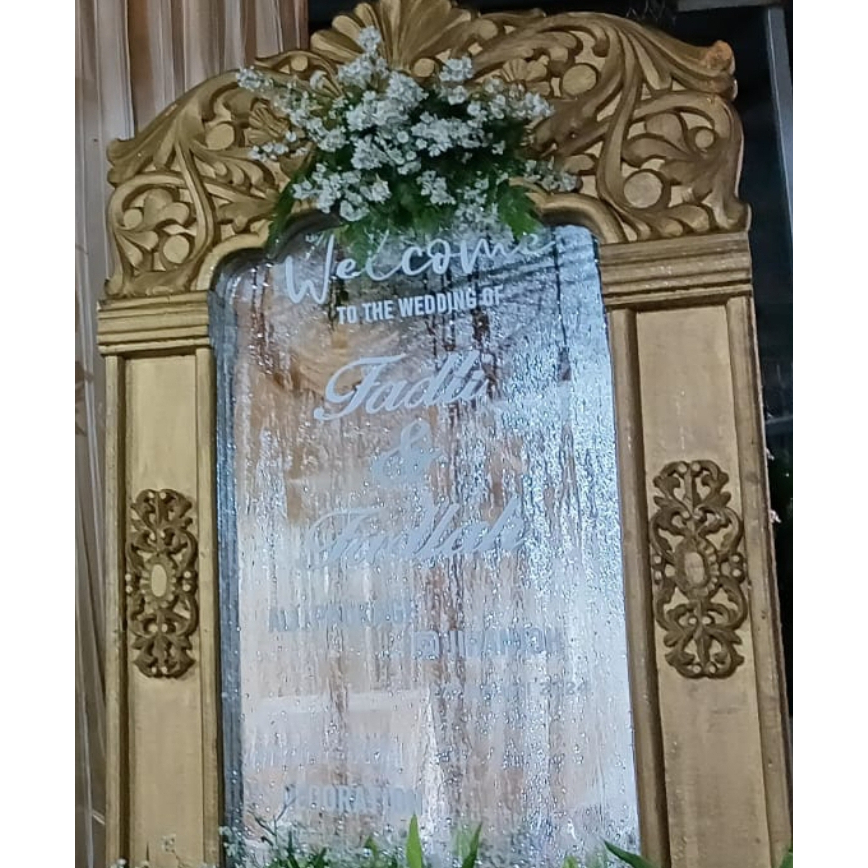 

sticker cutting welcome to the wedding of nama pengantin dan tanggal acara pernikahan