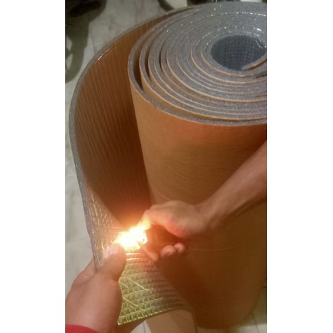 

25 cm x 100 cm Tebal 3mm Alumunium foam xpe Foil perekat lem glue sticker peredam panas suara kap mesin mobil stiker