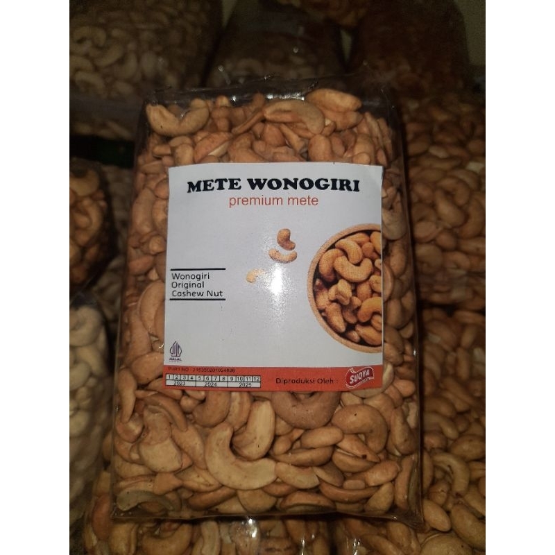 

KACANG MEDE BELAH SUPER ISI 500 gr KACANG METE PREMIUM METE WONOGIRI