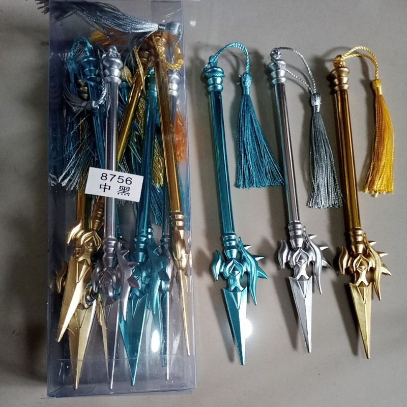 

pen gel bentuk tombak rumbai isi 12