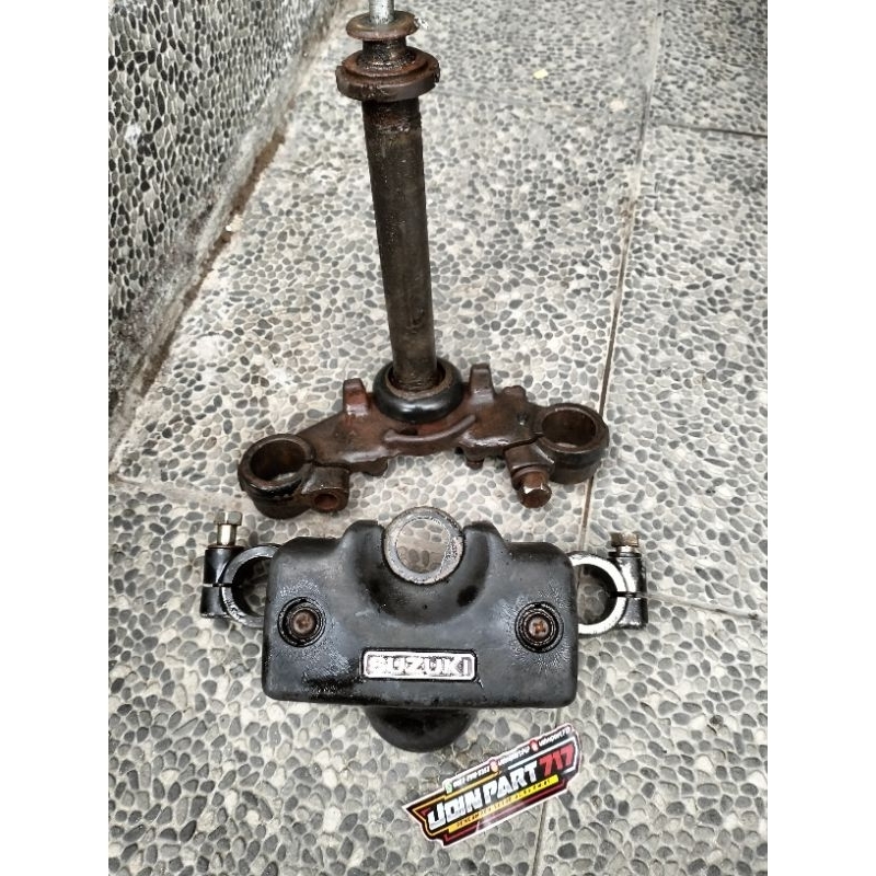 SEGITIGA ATAS BAWA SUZUKI TRS ORIGINAL T ATAS BAWA TRS ORIGINAL