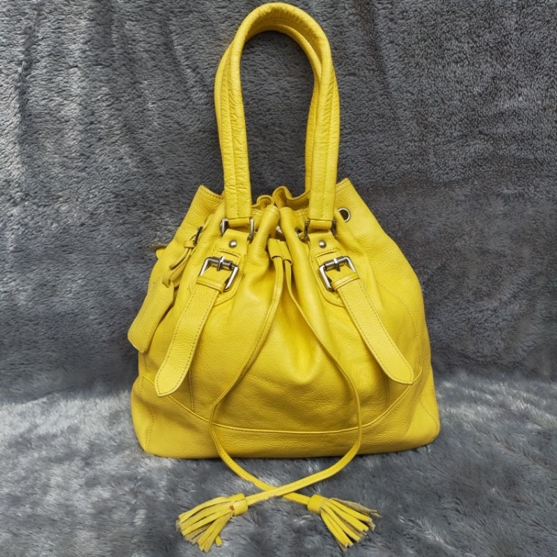 Tas serut bucket bag brand DAAD