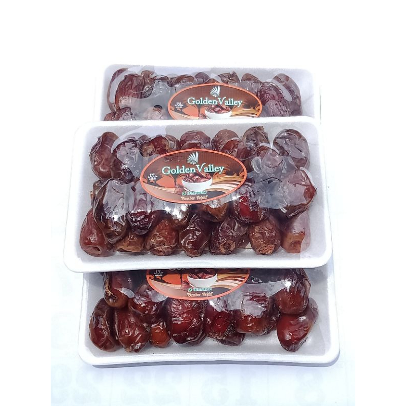 

KURMA GOLDEN VALLEY | KURMA MADU MESIR GOLDEN VALLEY | KURMA PREMIUM Kemasan 300 gram