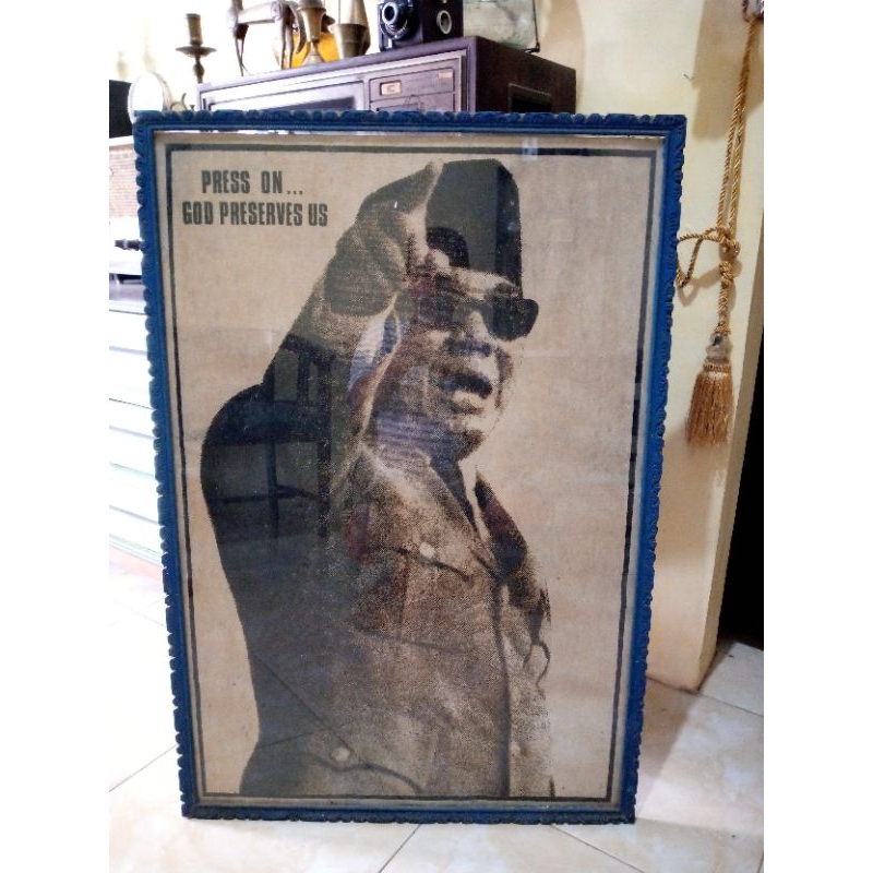 LUKISAN ANTIK/FOTO KUNO/FOTO BUNG KARNO/LUKISAN BUNG KARNO/GAMBAR BUNG KARNO/HIASAN BUNG KARNO/FOTO 