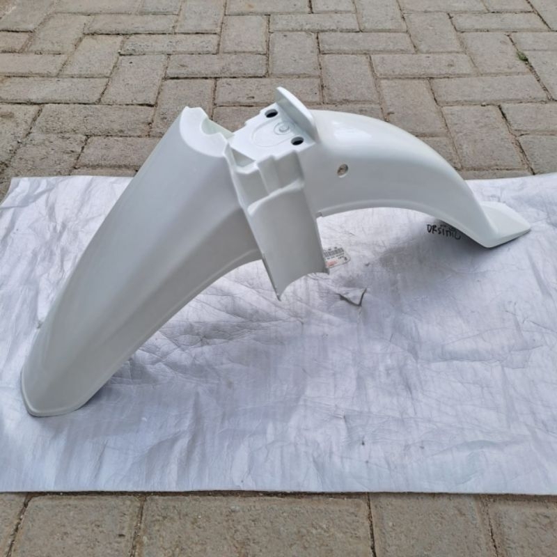 SLEBOR SPAKBOR DEPAN YAMAHA FORCE1 FORCE 1 FIZR F1ZR PUTIH ALBINO ORI ORIGINAL