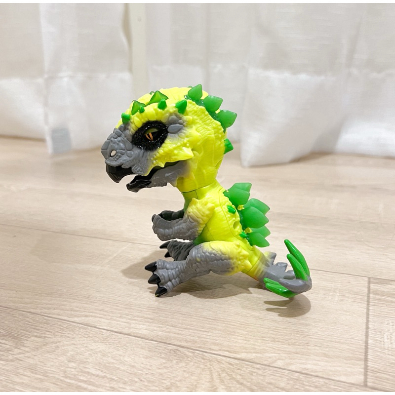 Untamed Radioactive Rampage Stegosaurus Fingerling Light Up, Sound & Moves Head preloved