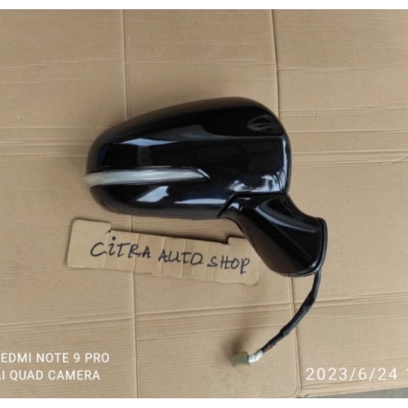 Spion Suzuki Sx4 S-CROSS SCROSS Kanan Ori