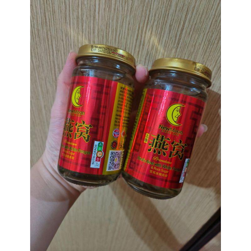 

NEW MOON BIRDNEST WHITE FUNGUS & ROCK SUGAR 1 BOTOL 150ML