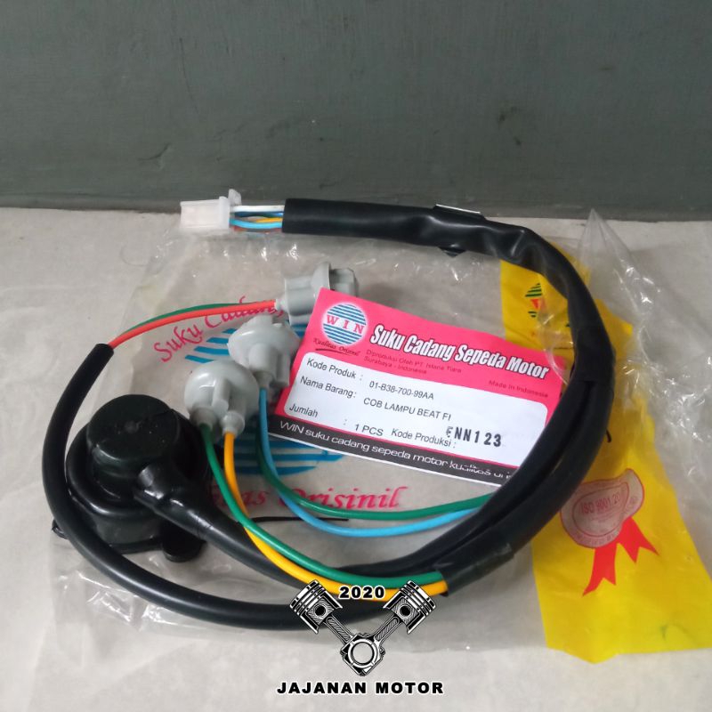 FITTING FITING SOKET KABEL COB LAMPU DEPAN BEAT FI 2013 2014 2015 2016 K25