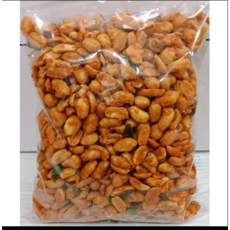 

KACANG THAILAND SUPER RASA PEDAS AROMA DAUN JERUK BERAT 250 gram