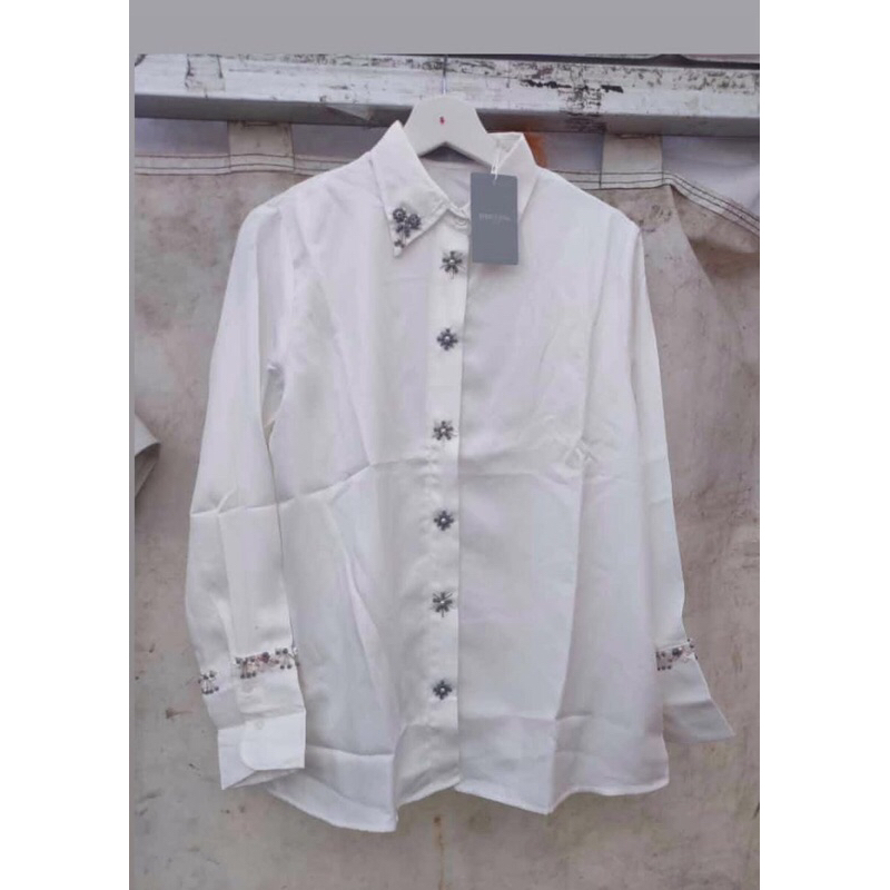 Efra Top BW Jenna and kaia