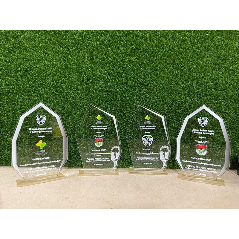 Plakat Akrilik - Vandel Akrilk Murah Ketebalan 2mm