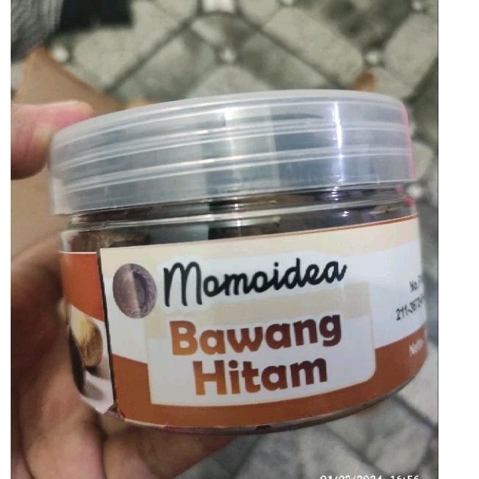 

Bawang Hitam Momoidea