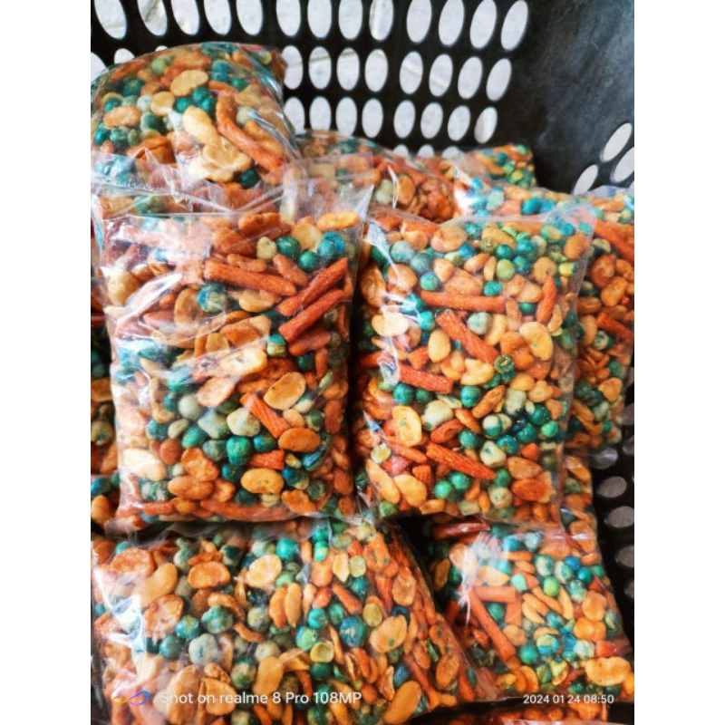 

kacang koro jaipong mix/campur renyah