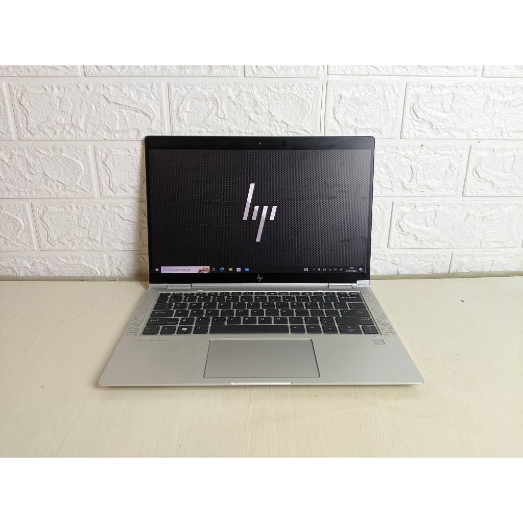 HP EliteBook x360 1030 G4 i5-8365U RAM 16GB SSD 256GB Touchscreen 2in1 Convertible Laptop Second Gen