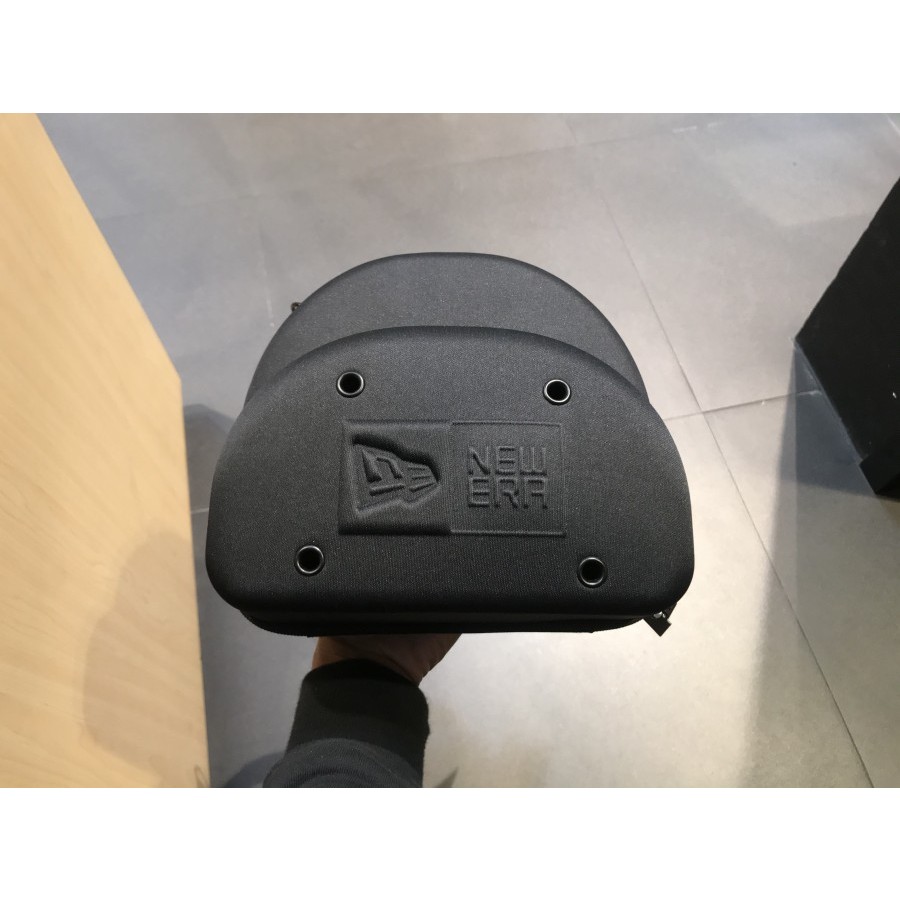 Tas Travel New Era Carrier 2 Pack Cap Black 100% Original Resmi