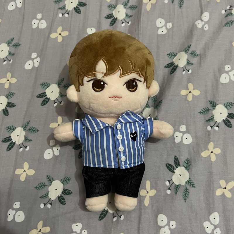 caramel hwang 20cm hwang minhyun doll boneka nuest wanna one pc photocard