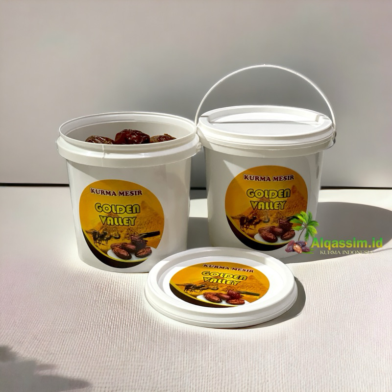 

Kurma Ember Golden Valley 700 gram Korma Madu Mesir Kemasan Bucket