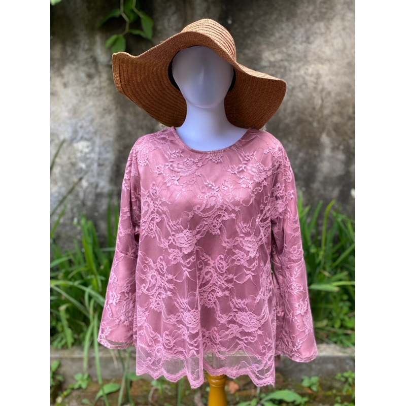 Preloved - trhrif / baju wanita, atasan wanita, kemeja, blouse, lengan balon, lengan pendek, brokat,