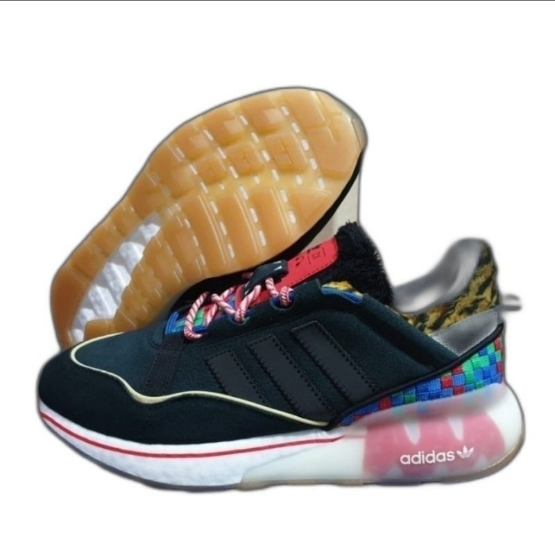 Sepatu Adidas Zx 2k Boost pure x Atmos