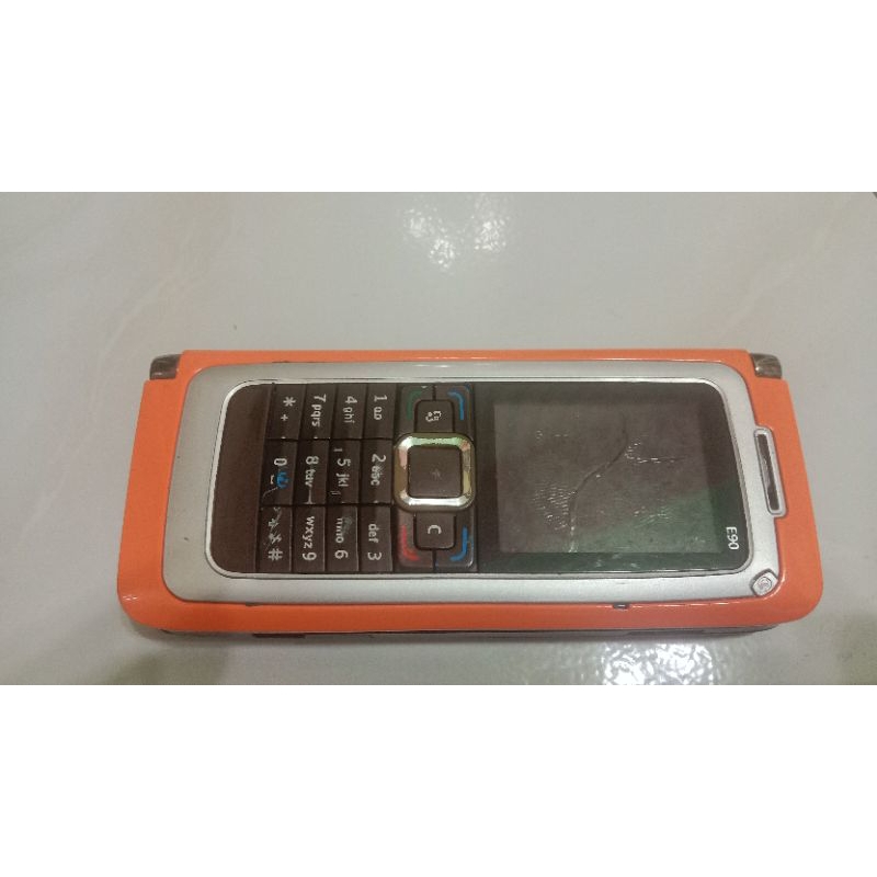 Nokia E90 hp Jadul Sultan Pada masanya