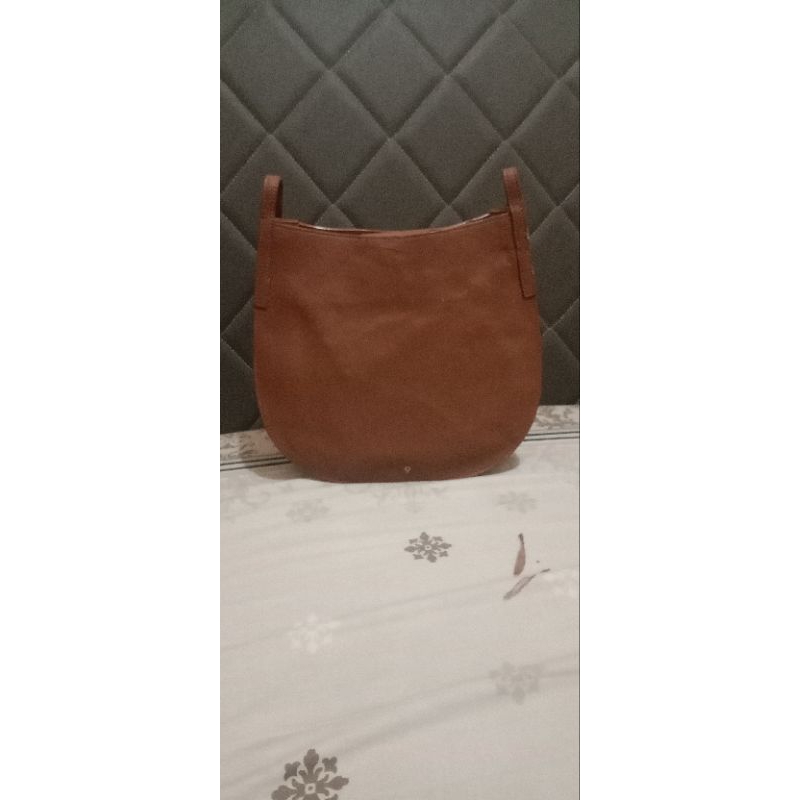 Tas preloved kulit asli ala lindoy