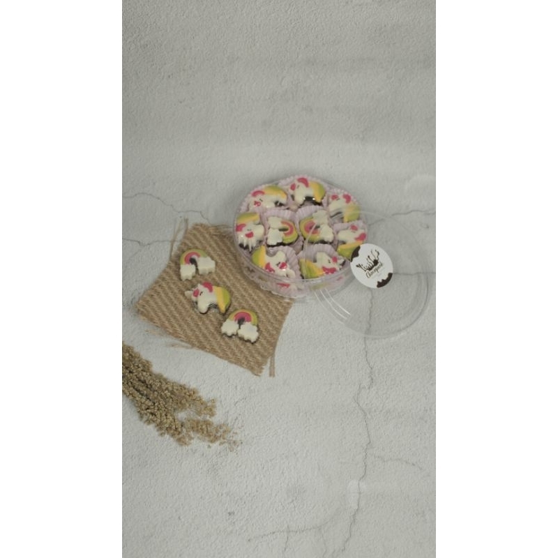 

coklat karakter unicorn